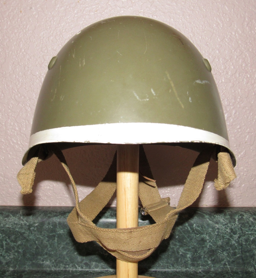 Mystery Italian M933/47 Helmet Italia13