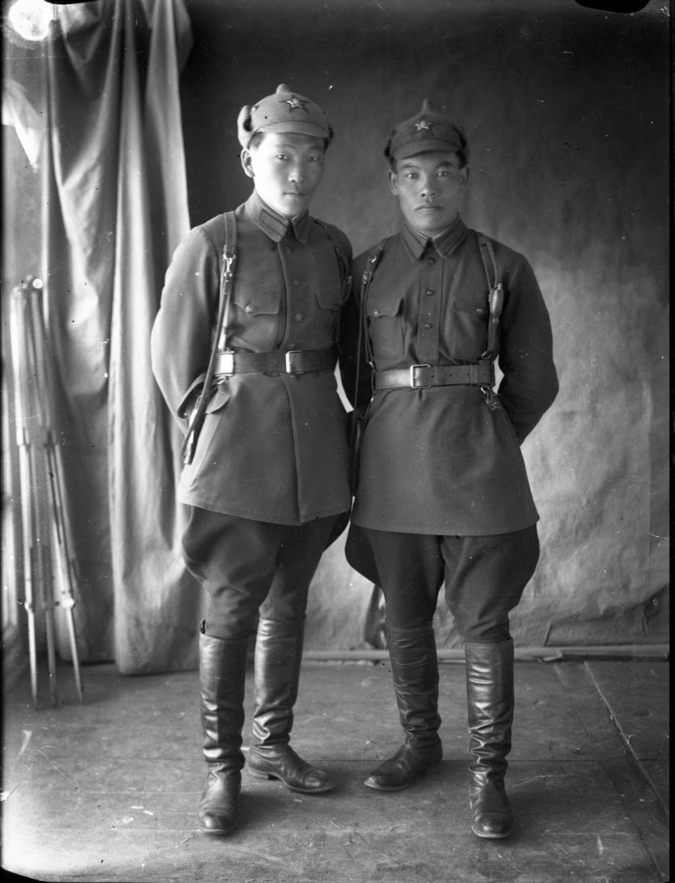 Mongolian SSh-68 Helmet with Soyombo Emblem (And Red Star Soyombo hat badge) Mongol35