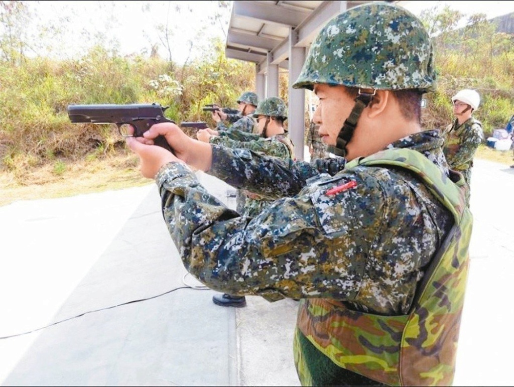 Examining Some Taiwanese Camos Photo10