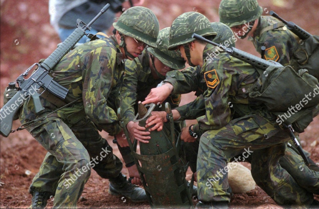 Examining Some Taiwanese Camos Taiwan16