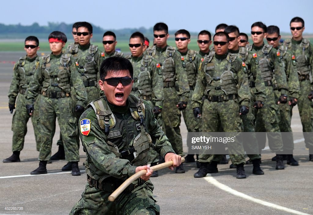 Examining Some Taiwanese Camos Taiwan22