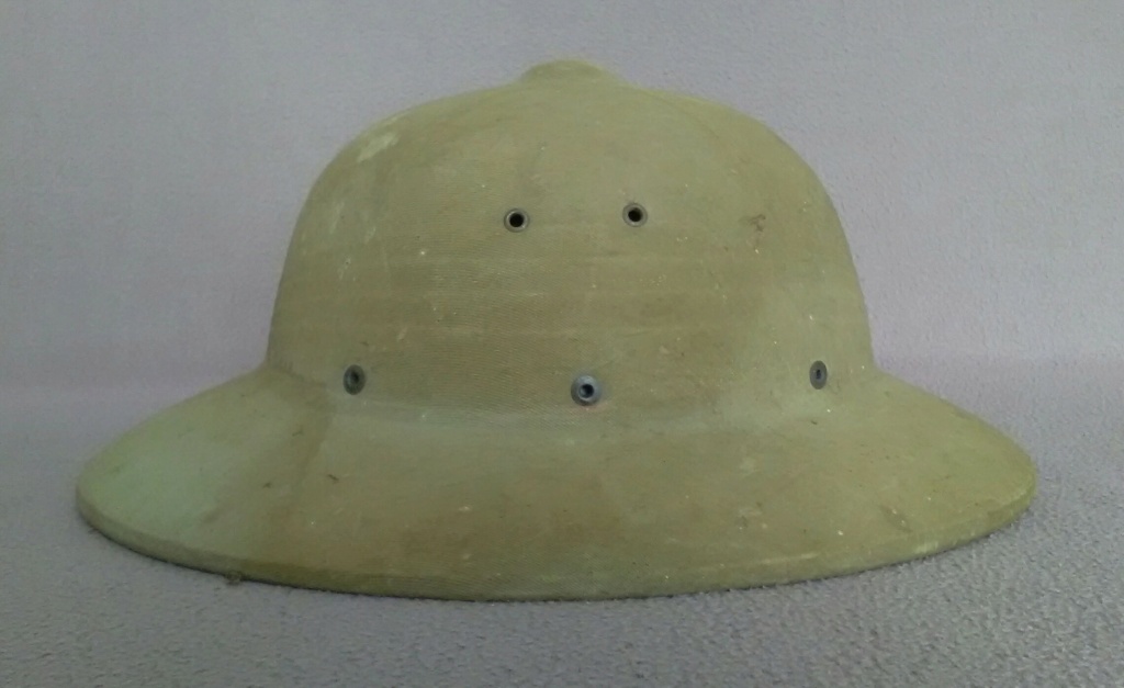 Un casque tropical étasunien particulier Img_2694