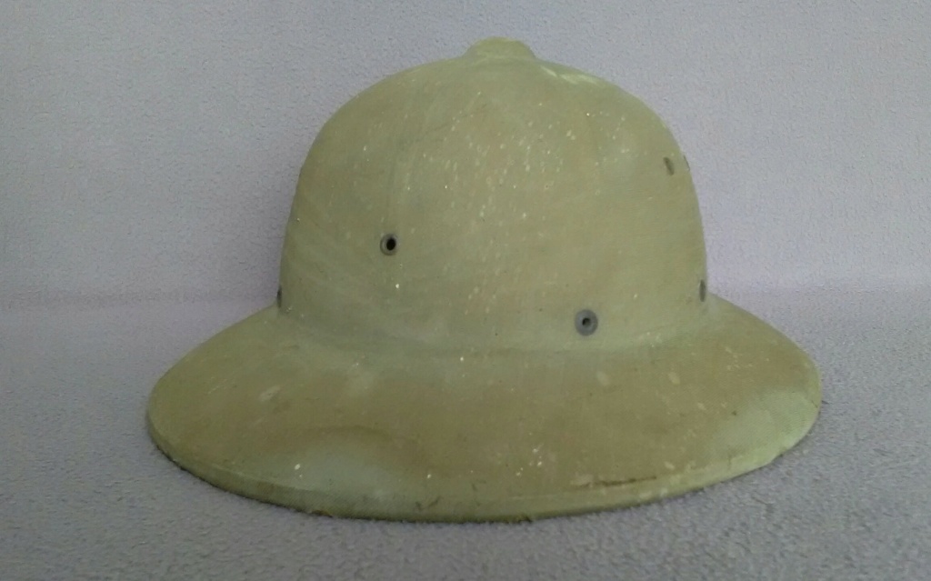 Un casque tropical étasunien particulier Img_2695
