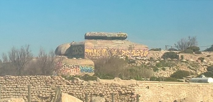 Les défenses côtieres des Goudes - Marseille Wp_20572