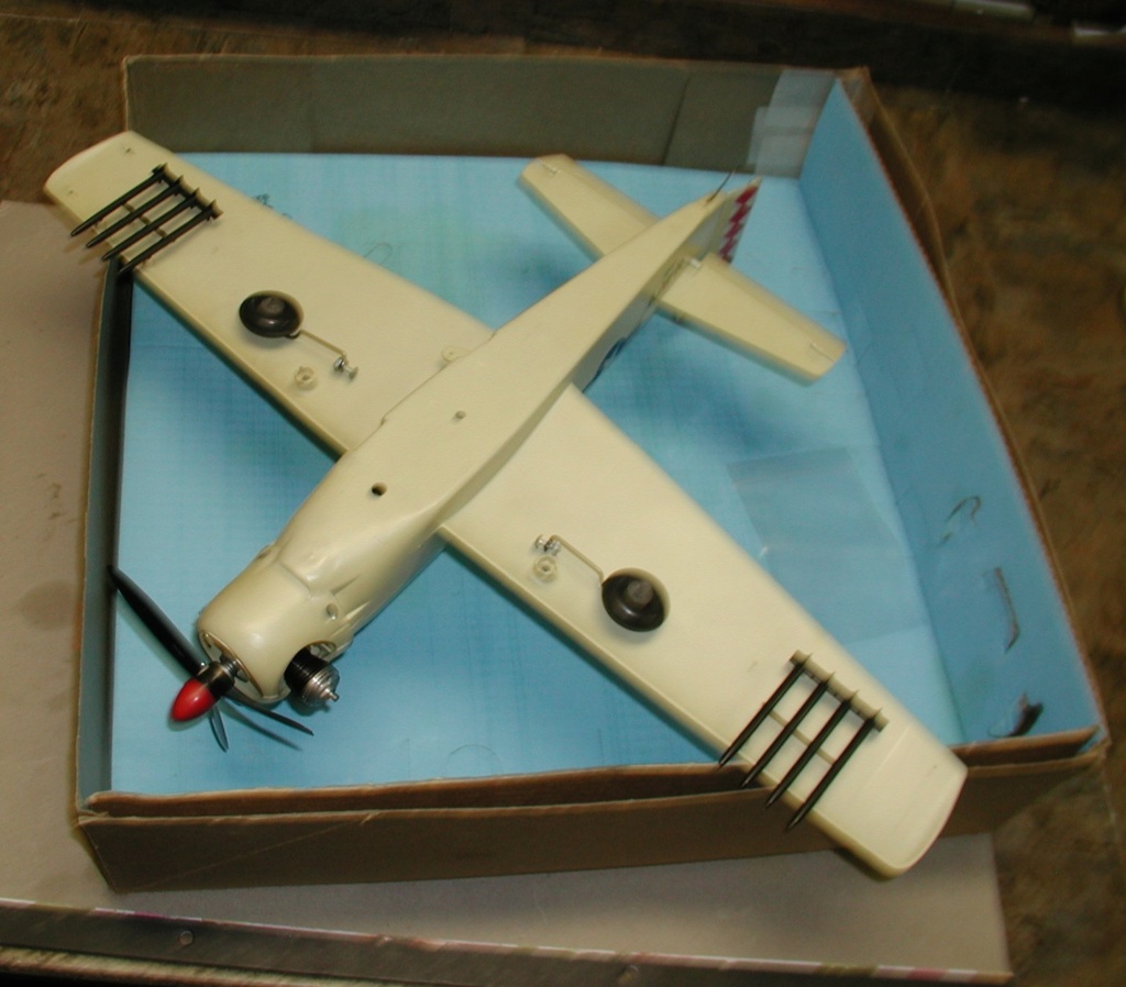 New project - Cox AD-4/6 - AKA A1 Skyraider and box P1012945