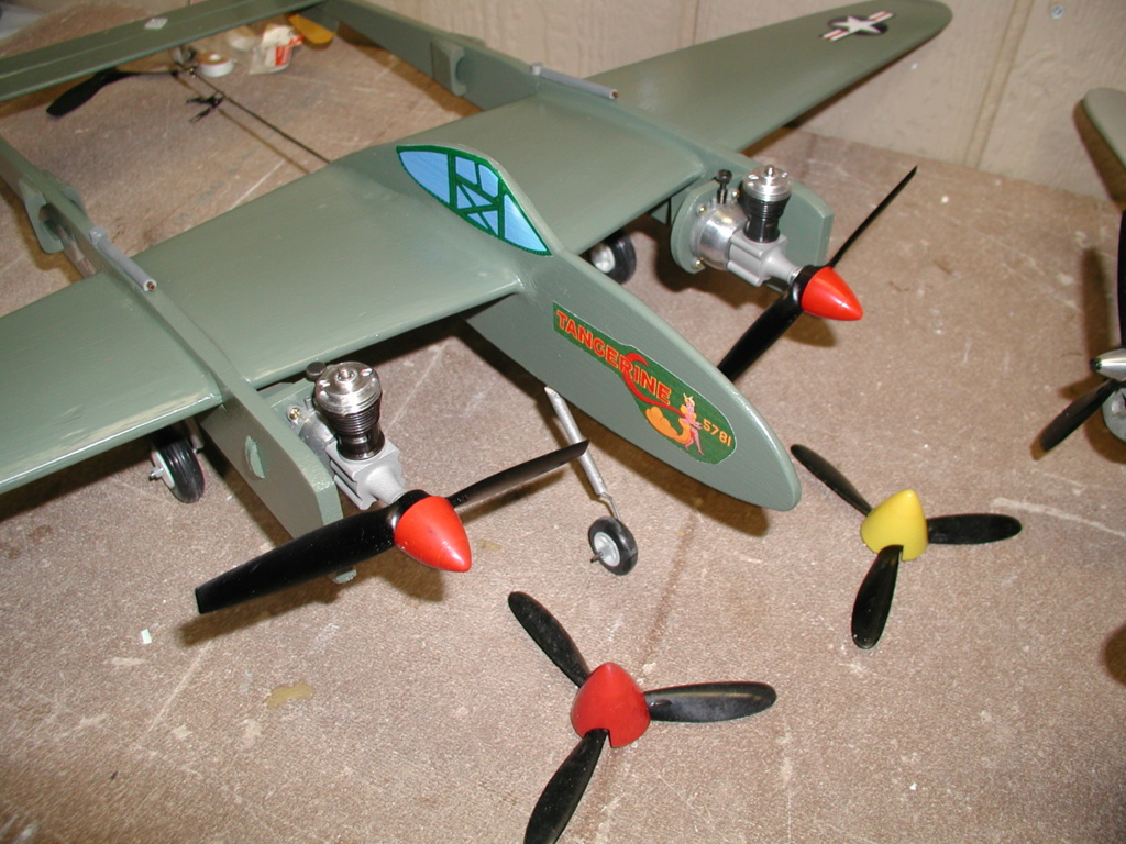 New P-38 profile scratch build log - Page 4 P1016541