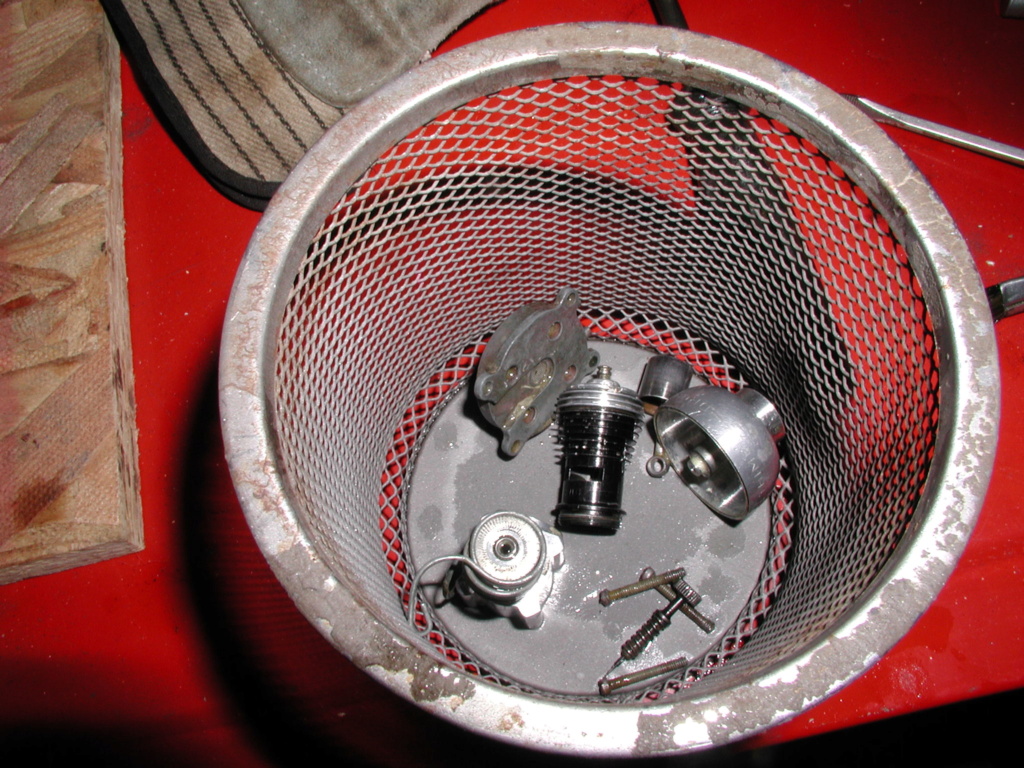 Cox P-40 engine boil P8250011