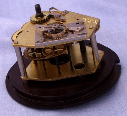 Mécanisme horloger pour barographe 1113