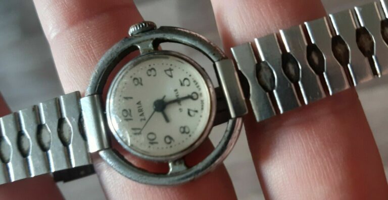 Les bracelets soviétiques pour montres (6) 1914