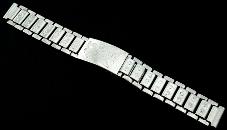 Les bracelets soviétiques pour montres (7) 2110