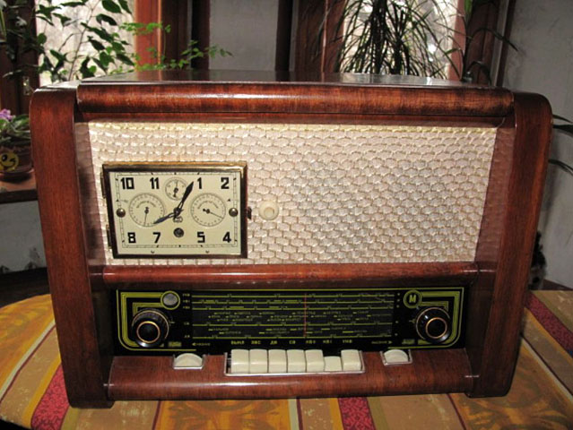 Horloge-minuteur pour Radiola (radio-tourne-disques) 911