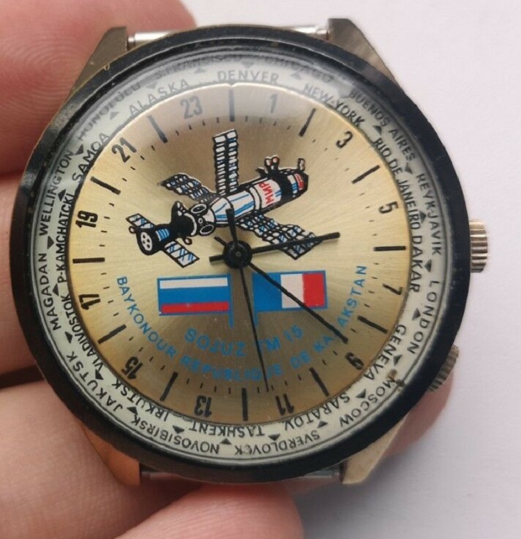 Les Raketa 24 heures soviétiques (2e partie: Les 2623.H spéciales) Baikon10