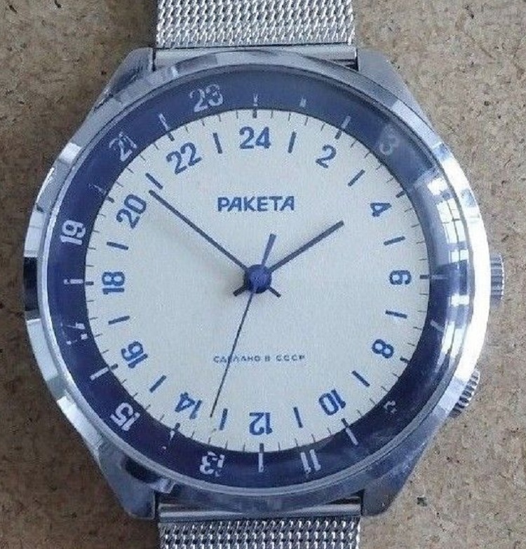 Les Raketa 24 heures soviétiques (1ère partie: Les 2623 et les 2623.H classiques) Dualch10