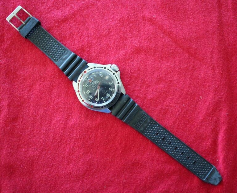 Les bracelets soviétiques pour montre (12) F210