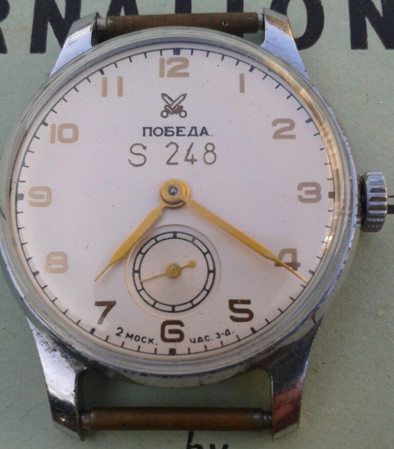 Les montres soviétiques en Tchécoslovaquie (1) Hqeoiu10