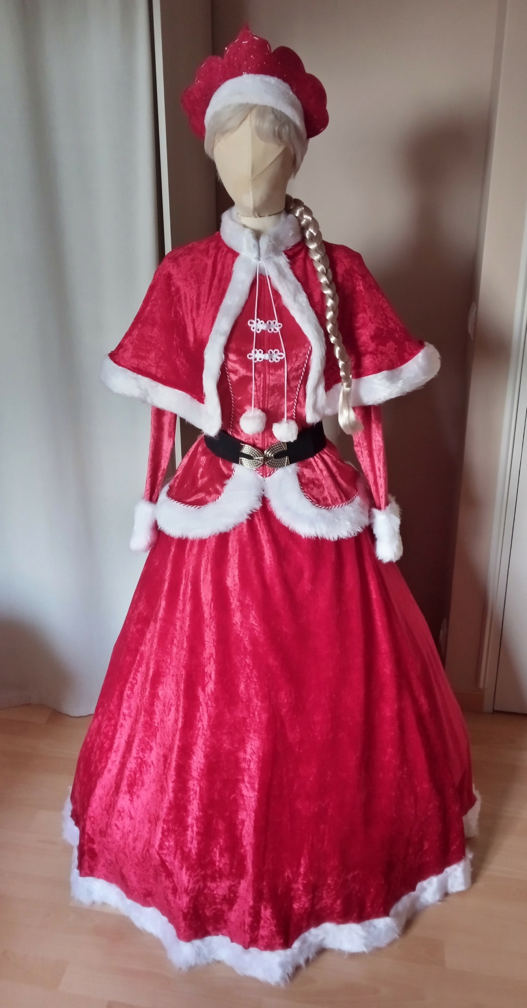 Nouvelle robe de Mère Noël Img_2255