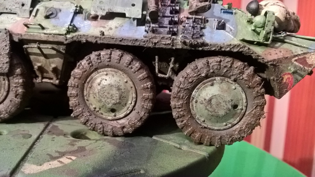 Zvezda 1/35 BTR-80 Wp_20449