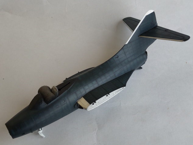 Grumman F9F-3 Panther (Trumpeter 1/48) F9f-2510