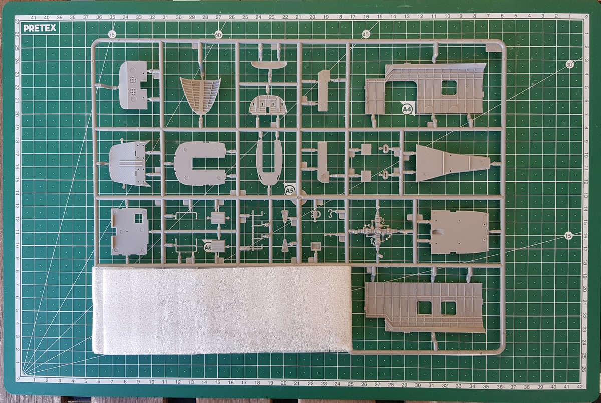 Sikorsky UH-34D Seahorse (Gallery Models/MRC 1/48) Uh0610