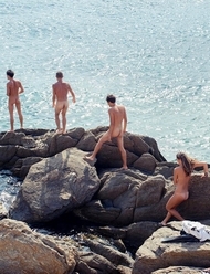 Prenez-vous des photos de nus durant les fêtes? Grtumb21
