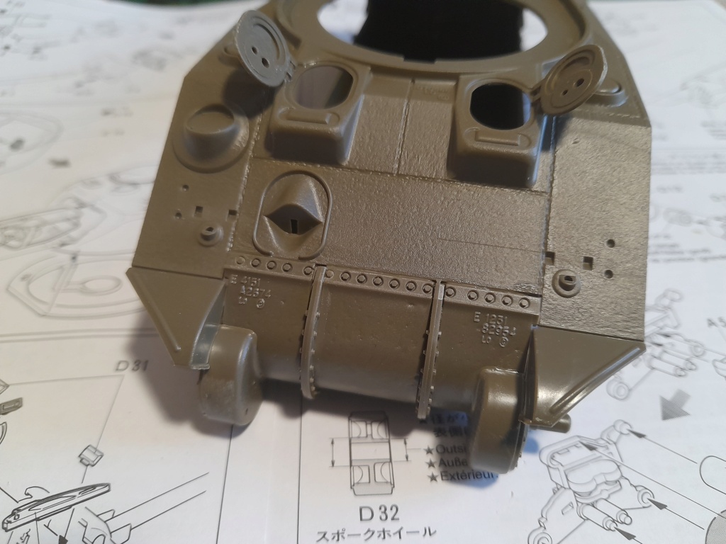 [TAMIYA] SHERMAN M4 Char moyen Réf 35346 20240314