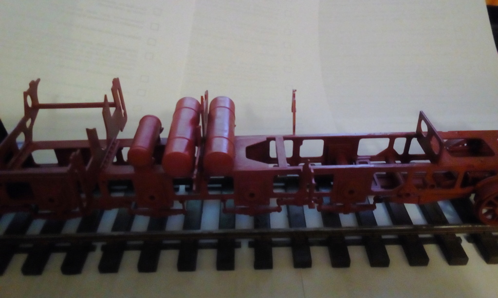 [TRUMPETER] Locomotive à vapeur BR86 Réf 00217 Img_2253