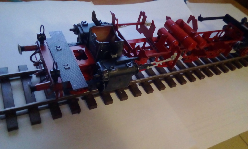 [TRUMPETER] Locomotive à vapeur BR86 Réf 00217 Img_2259