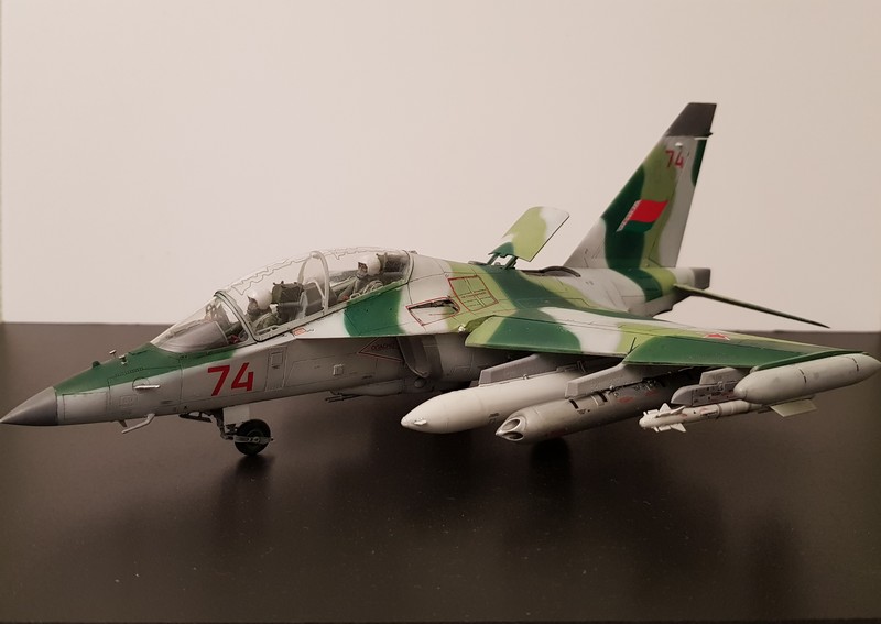 [Vitrine concours l'aviation russe]Yak-130 "Mitten" Bielorussie - Kit Zvezda - 1/48 20191219