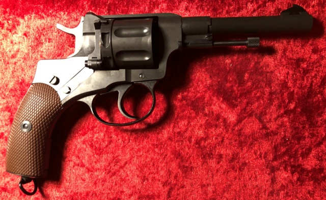 Hartford m1895 Nagant revolver Picnag24