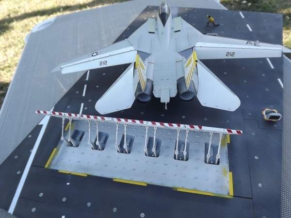 Montages 1/48 modernes F-14-410