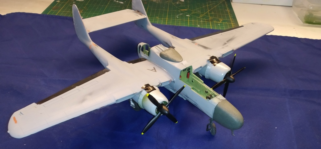 B-25 ET P-61 monogram 1/48 Img_2647