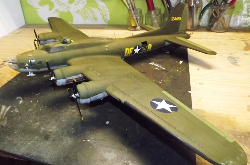 B-17 G Monogram 1/48 Patine11