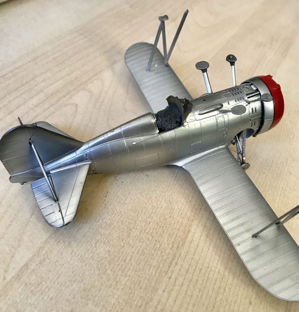 [Academy] 1/48 - Grumman F3F-2    (f3f2) Img_8215