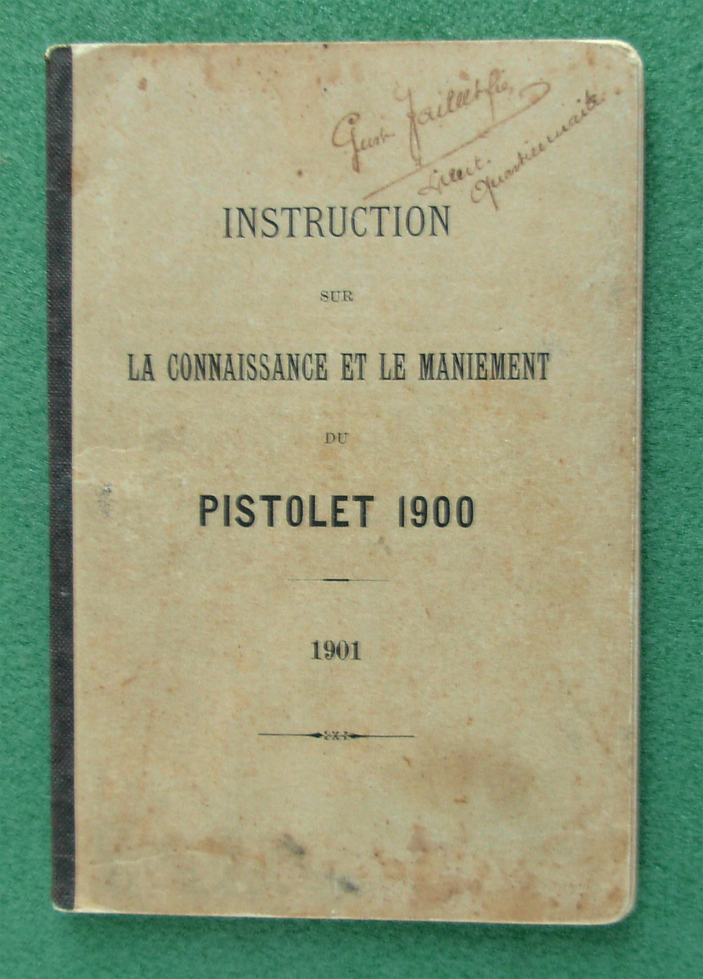 Pour le Luger suisse modèle 1900 Dscn5322