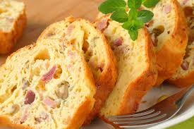 Cake aux olives, jambon et fromage Cake_a11