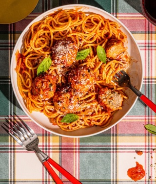 Spaghettis aux boulettes de viande et parmesan Spaghe10