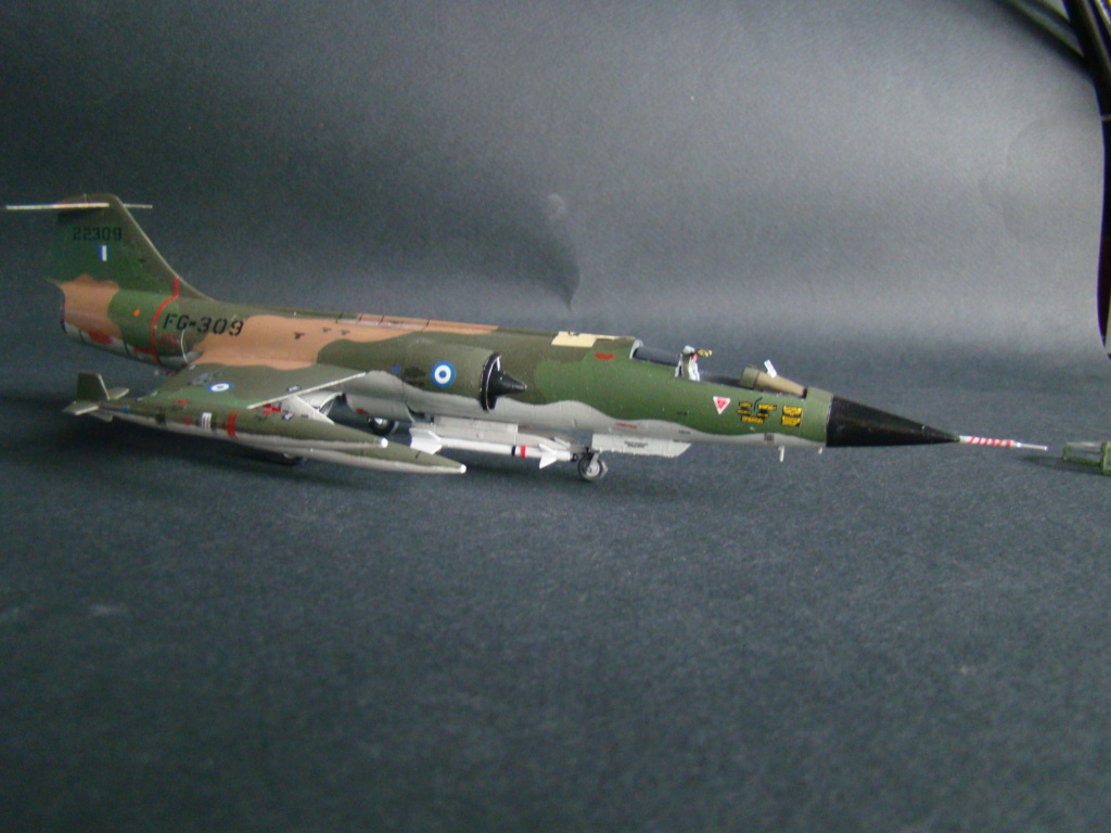 [Italeri] F-104G Starfighter (Grec) Dsc07271