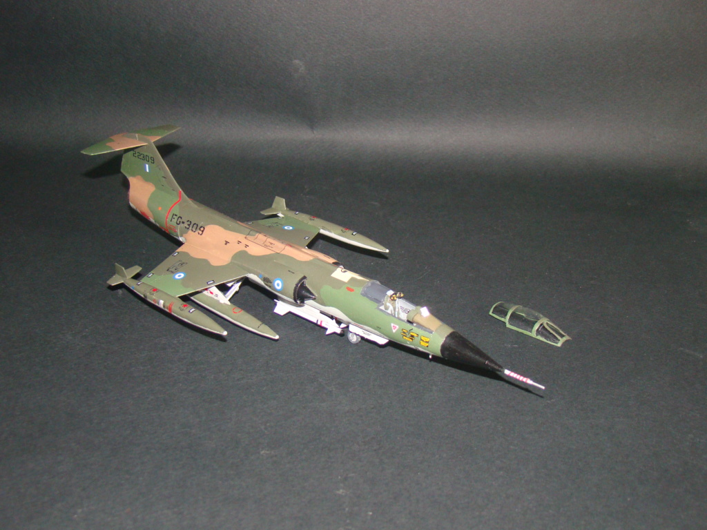 [Italeri] F-104G Starfighter (Grec) Dsc07272