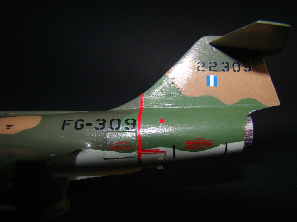 [Italeri] F-104G Starfighter (Grec) Dsc07322