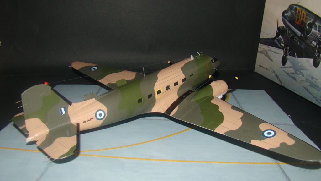 [Italeri] C-47 Skytrain 1/72. Armee de l'Air Grecque "FINI" Dsc08061