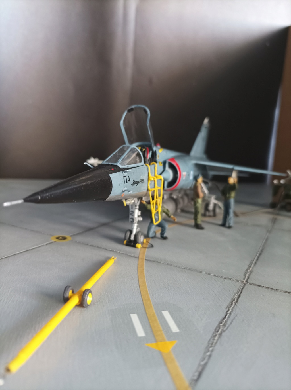 [Italeri] Dassault Mirage F 1CG HAF 1/48 Img_2088