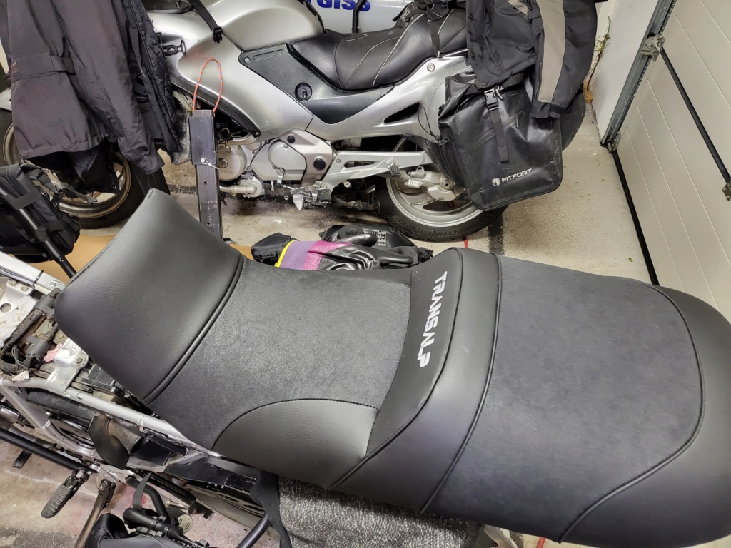 petite virée en Turquie en gestation. prépa transalp Selle10