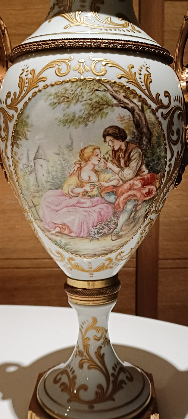 Vase Style Sèvres ? Img20218