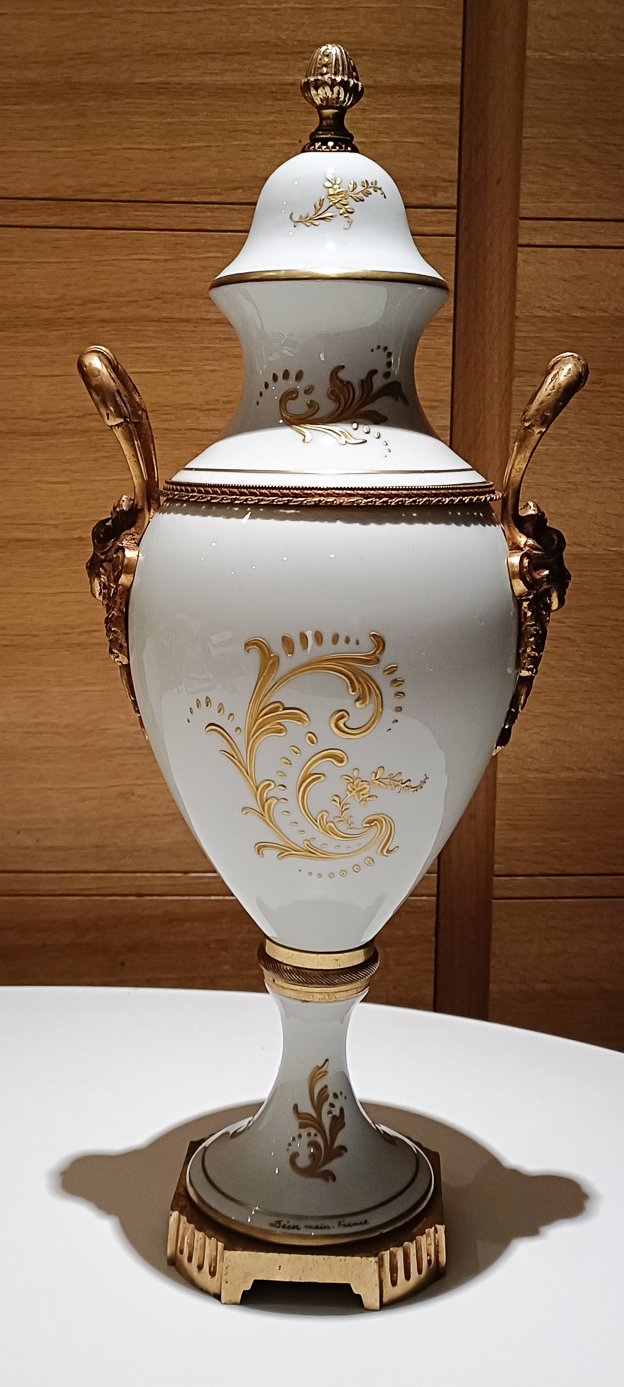 Vase Style Sèvres ? Img20220