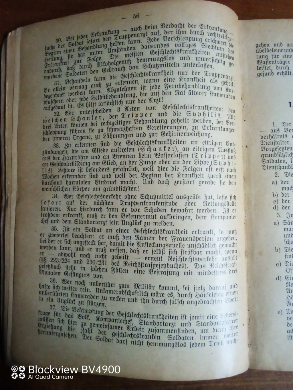Handbucher der Luftwaffe - Page 2 Img_2121