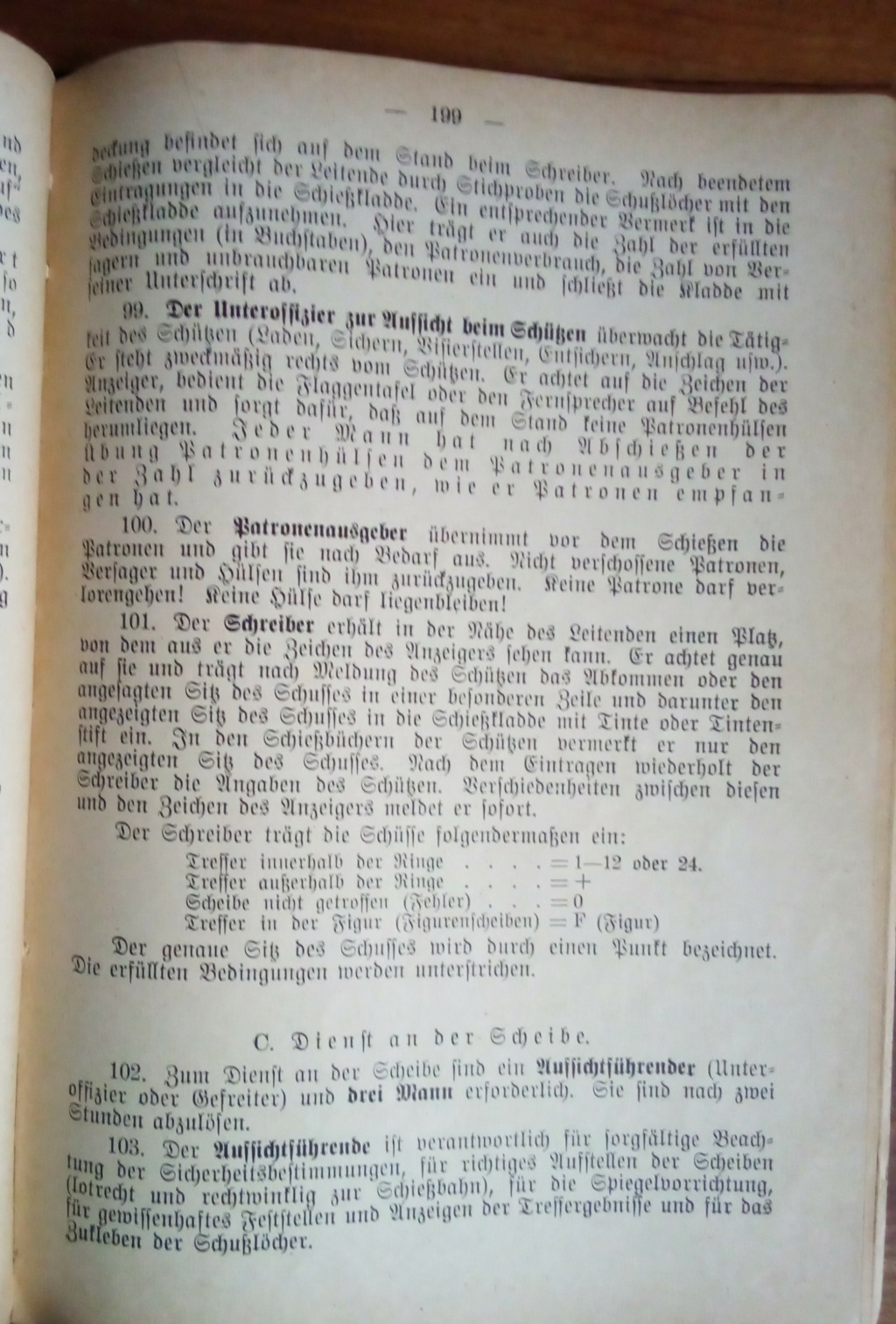 Handbucher der Luftwaffe - Page 4 Img_2272