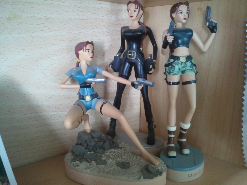 Figurines 2011-024