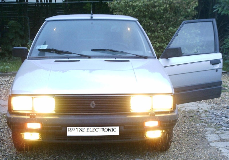 Renault 11 TXE Electronic grise de 1985 Ss_pla10