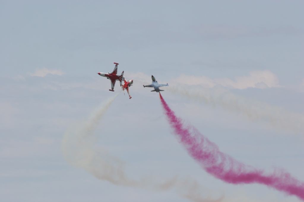 Kecskemet Air Show 2008 - Page 5 Keskem12