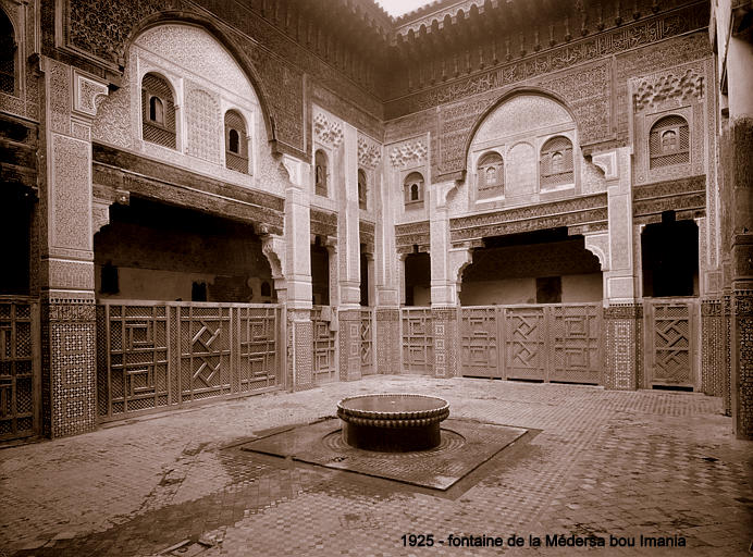 Meknès, la Ville Ancienne et les 2 Mellahs - 1 - Page 14 Bou_im10